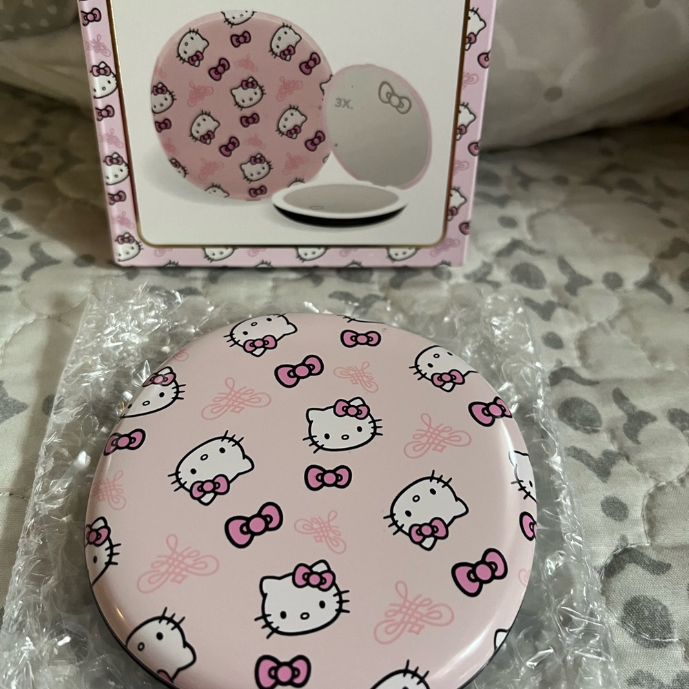 Hello kitty - Picture 2 of 6